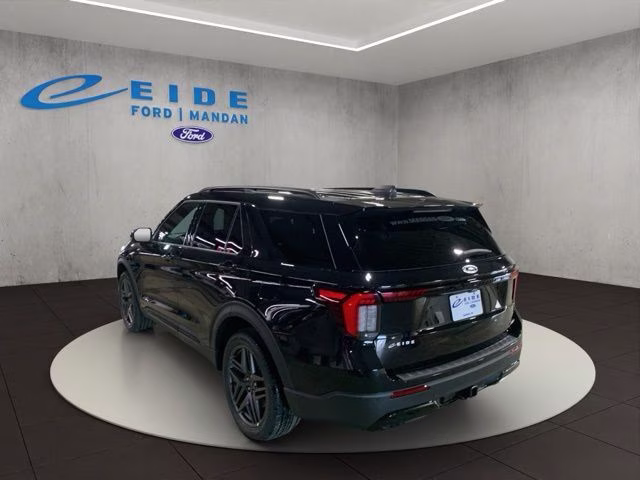 2026 Agate Black Metallic Ford Explorer ST-Line 4X4 SUV