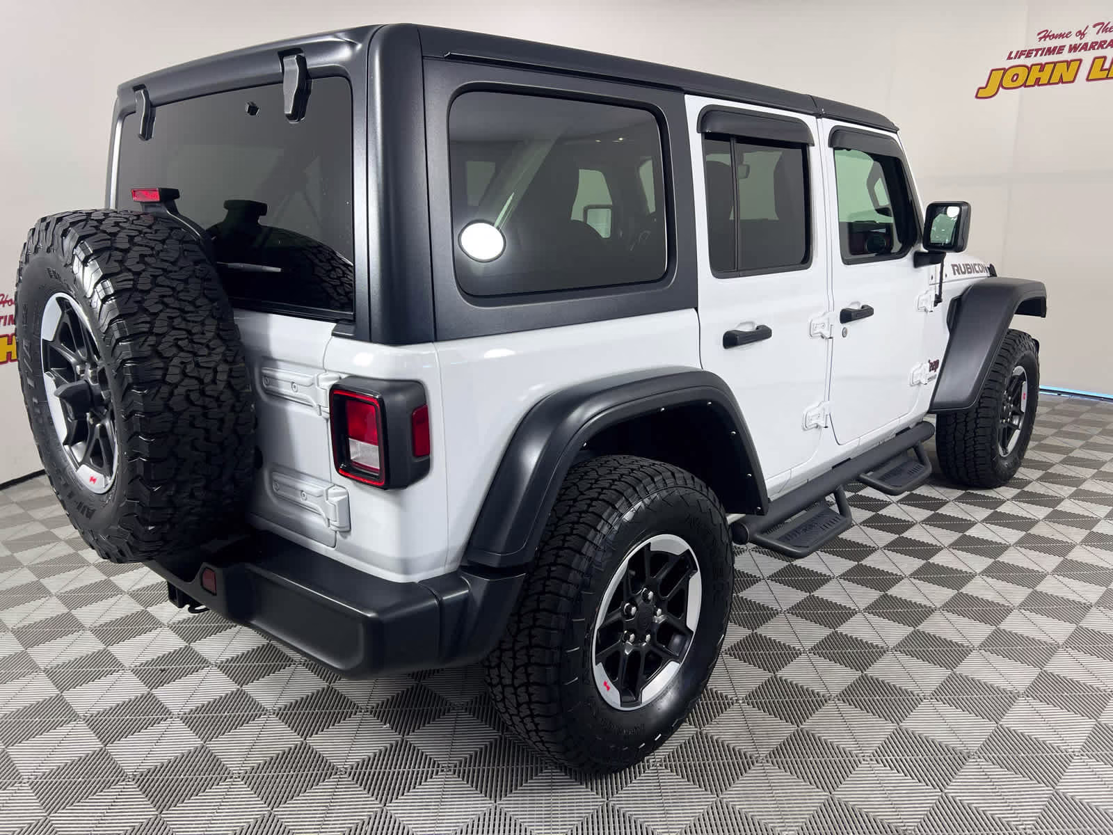 2021 Bright White Clearcoat Jeep Wrangler Unlimited Rubicon 4X4 SUV