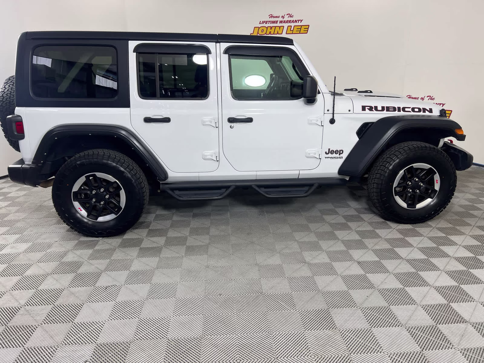 2021 Bright White Clearcoat Jeep Wrangler Unlimited Rubicon 4X4 SUV