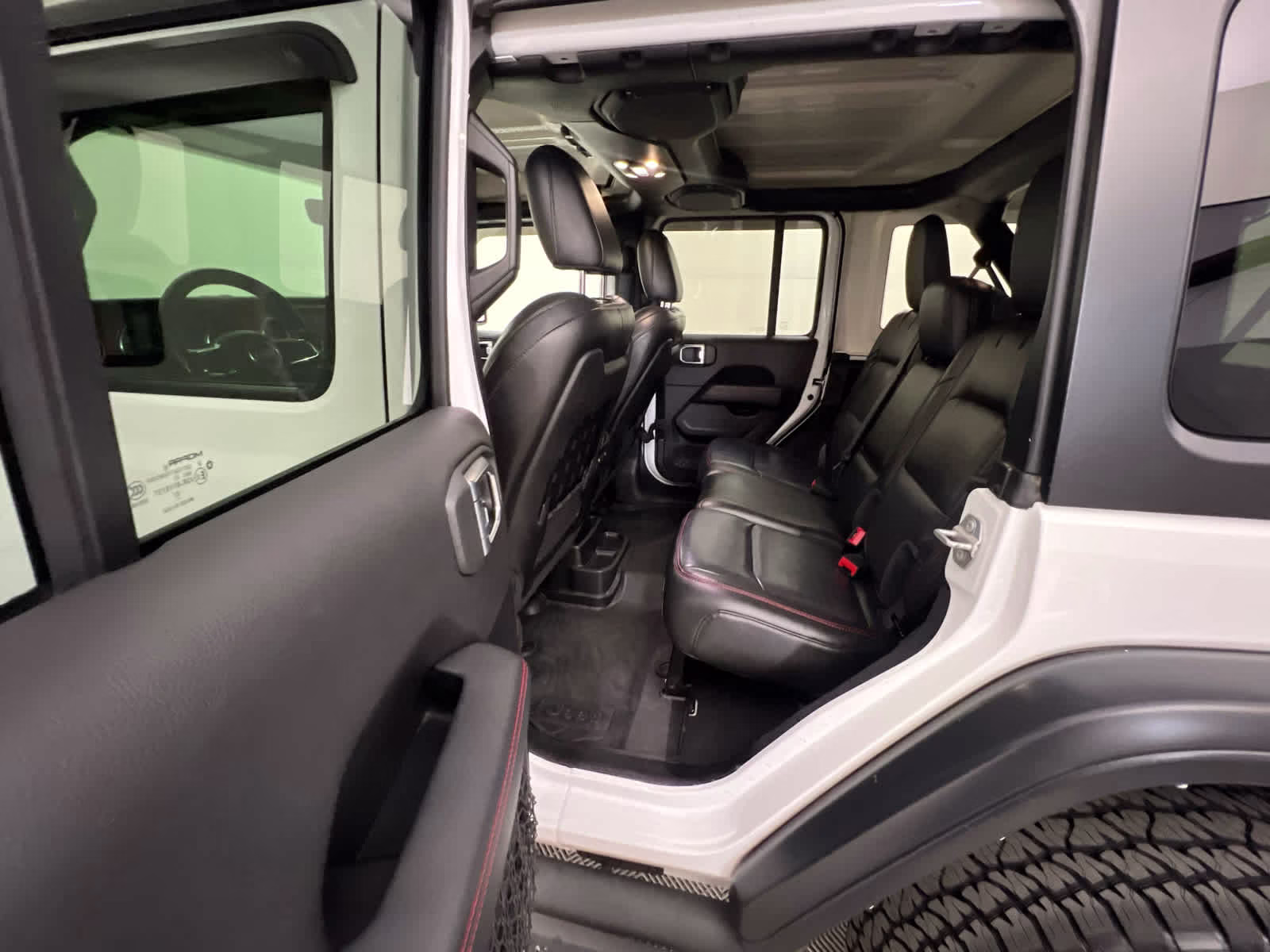 2021 Bright White Clearcoat Jeep Wrangler Unlimited Rubicon 4X4 SUV