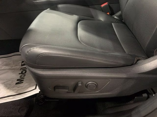 2026 Ebony Black Kia Sportage EX AWD SUV