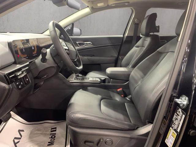 2026 Ebony Black Kia Sportage EX AWD SUV