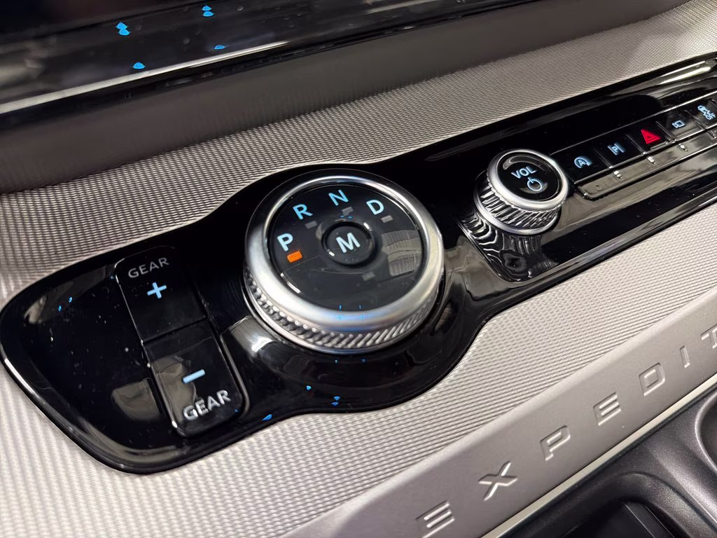 2026 DARK MATTER GRA Ford Expedition Active 4X4 SUV