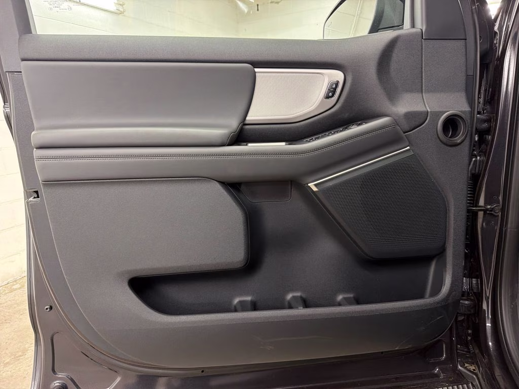 2026 DARK MATTER GRA Ford Expedition Active 4X4 SUV
