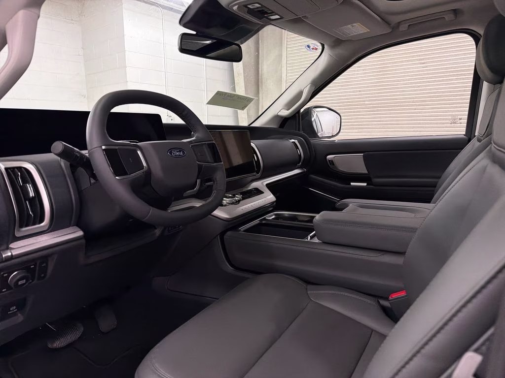 2026 DARK MATTER GRA Ford Expedition Active 4X4 SUV