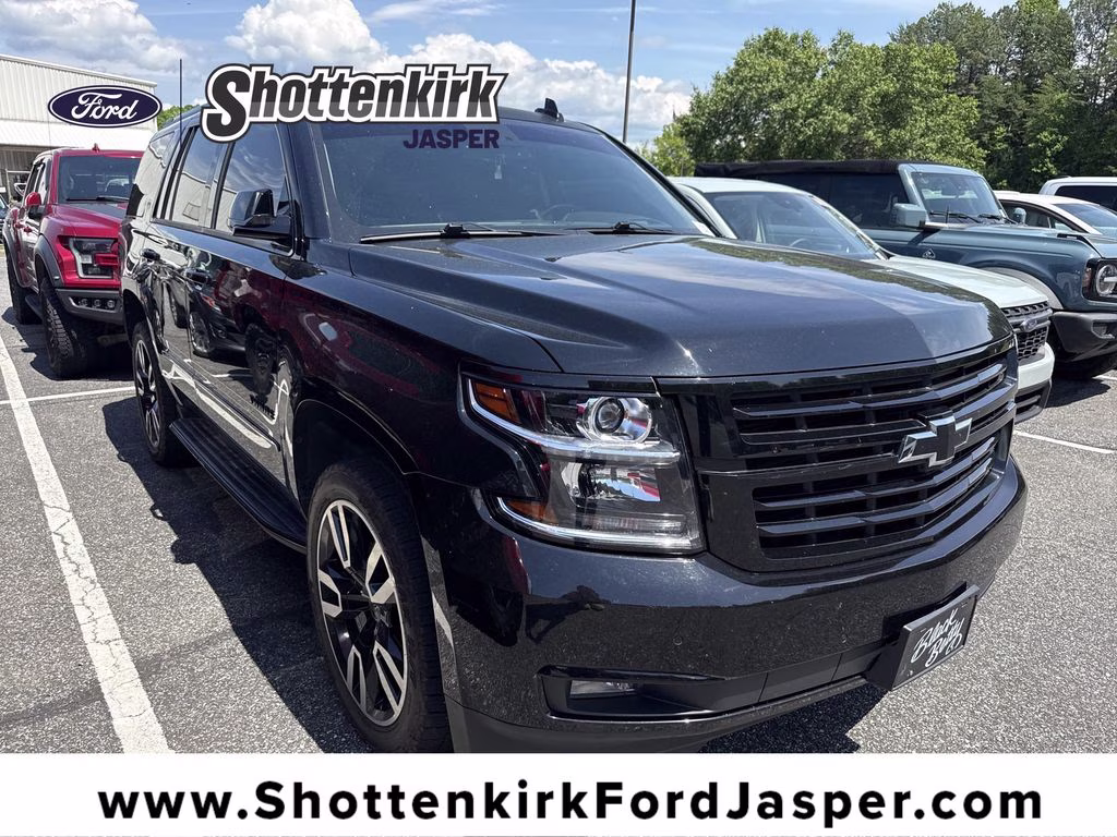 2018 Chevrolet Tahoe 4WD Premier's photo