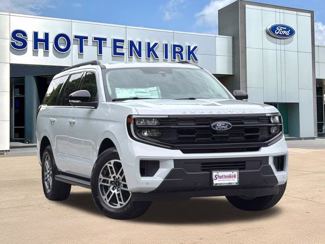 2026 Silver Metallic Ford Expedition Active RWD SUV