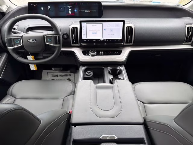 2026 Silver Metallic Ford Expedition Active RWD SUV