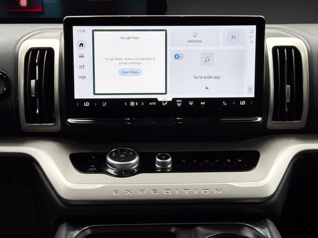 2026 Silver Metallic Ford Expedition Active RWD SUV