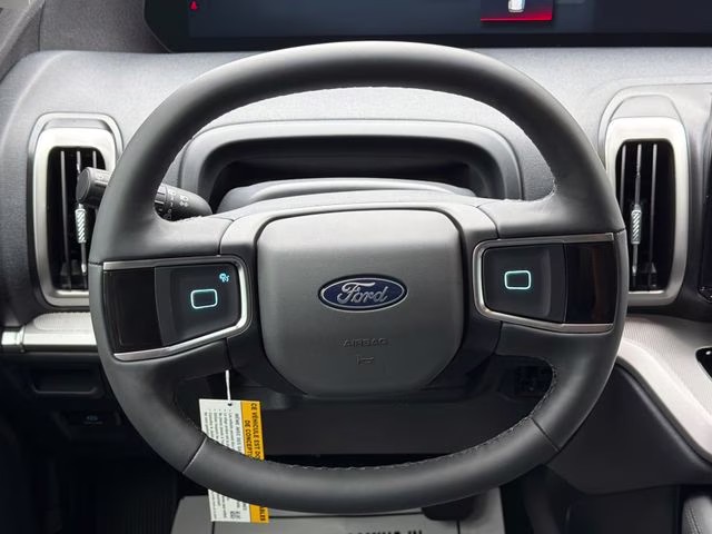 2026 Silver Metallic Ford Expedition Active RWD SUV