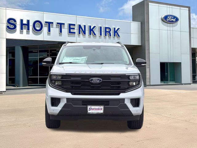 2026 Silver Metallic Ford Expedition Active RWD SUV