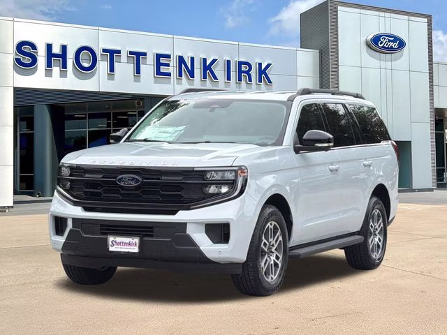 2026 Silver Metallic Ford Expedition Active RWD SUV