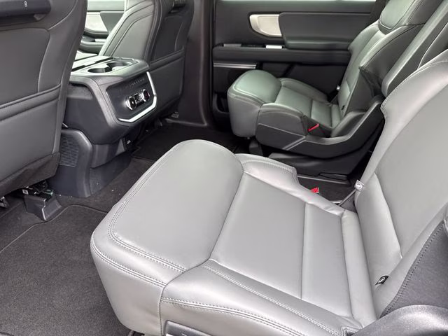 2026 Black Metallic Ford Expedition Active RWD SUV