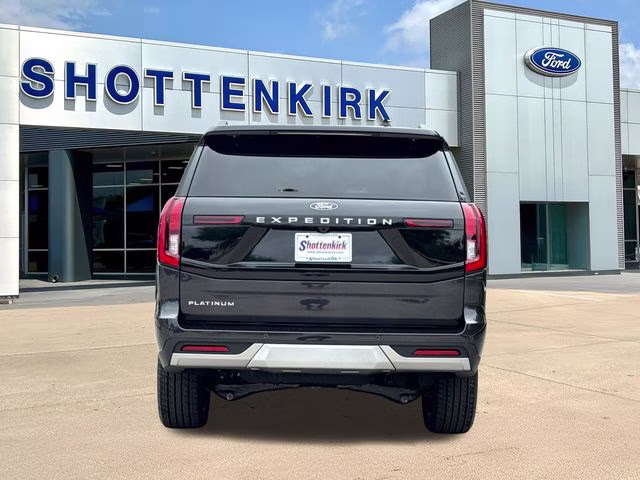 2026 Gray Metallic Ford Expedition Platinum 4X4 SUV