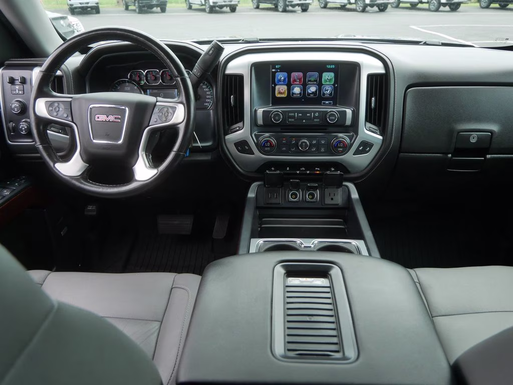 2018 Onyx Black GMC Sierra 1500 SLT 4X4 Truck