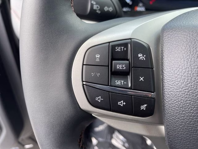 2026 Agate Black Metallic Ford Explorer Active RWD SUV