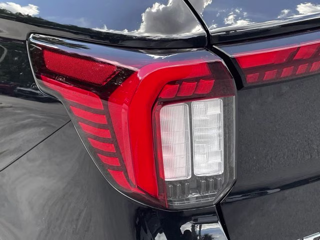 2026 Agate Black Metallic Ford Explorer Active RWD SUV