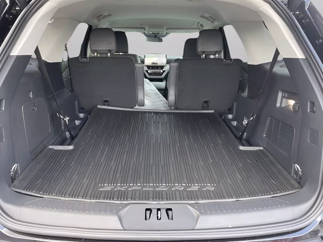 2026 Agate Black Metallic Ford Explorer Active RWD SUV