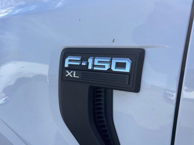2023 Oxford White Ford F-150 XL RWD Truck