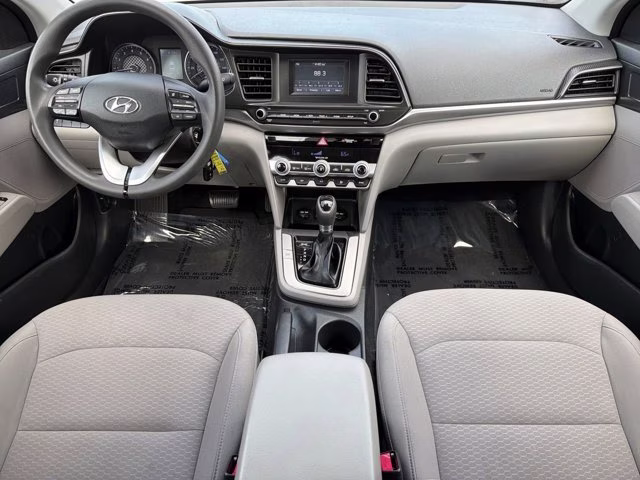 2020 Lakeside Blue Hyundai Elantra SE FWD Sedan