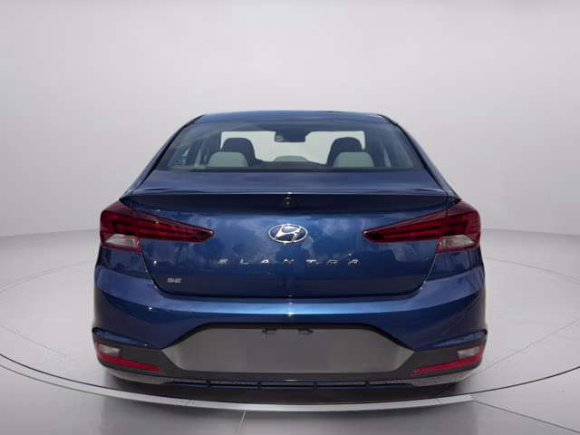 2020 Lakeside Blue Hyundai Elantra SE FWD Sedan