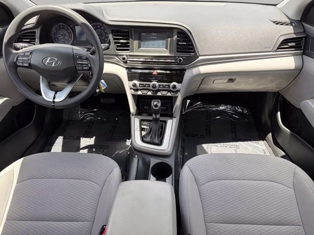 2020 Portofino Gray Hyundai Elantra SE FWD Sedan