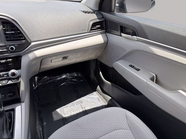 2020 Portofino Gray Hyundai Elantra SE FWD Sedan
