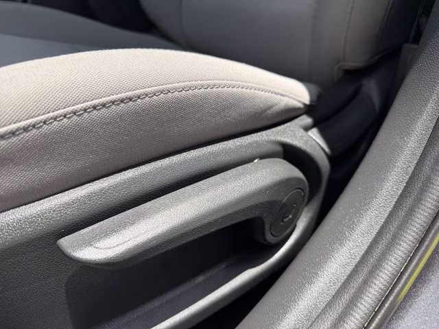 2020 Portofino Gray Hyundai Elantra SE FWD Sedan