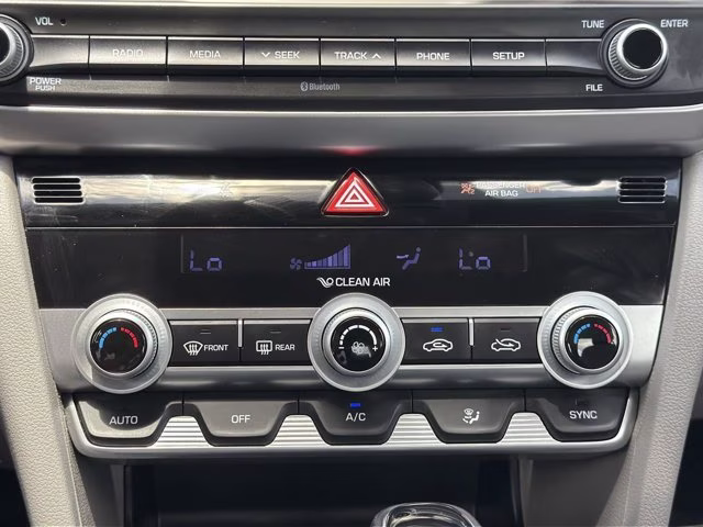2020 Portofino Gray Hyundai Elantra SE FWD Sedan