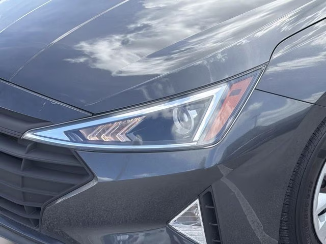 2020 Portofino Gray Hyundai Elantra SE FWD Sedan