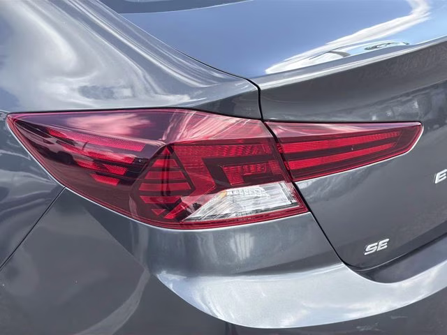 2020 Portofino Gray Hyundai Elantra SE FWD Sedan