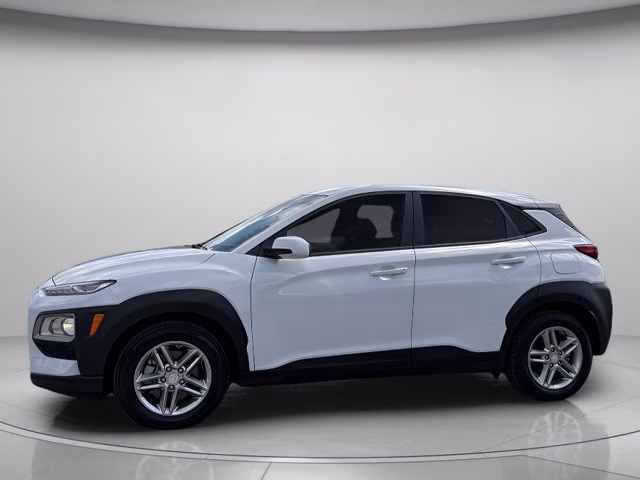 2020 Chalk White Hyundai Kona SE AWD SUV