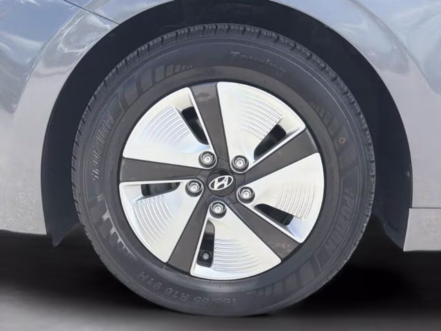 2018 Summit Gray Hyundai Ioniq Hybrid Blue FWD Hatchback
