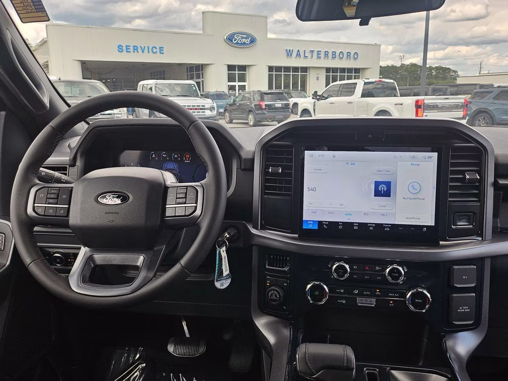 2026 Oxford White Ford F-150 XLT 4X4 Truck