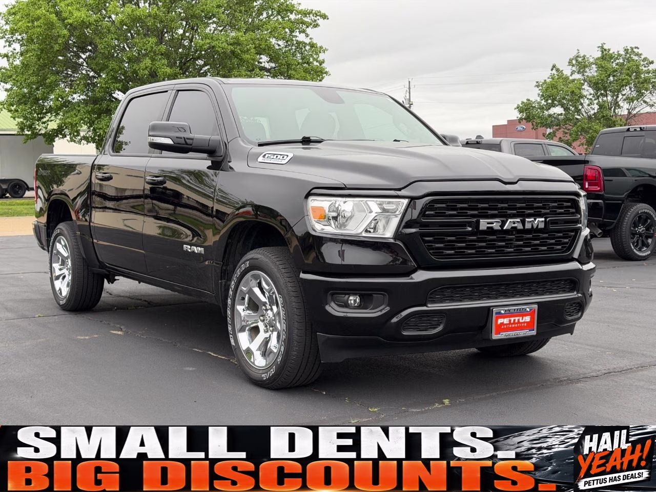2022 Diamond Black Crystal Pearlcoat Ram 1500 4WD Big Horn Crew Cab 4X4 Truck