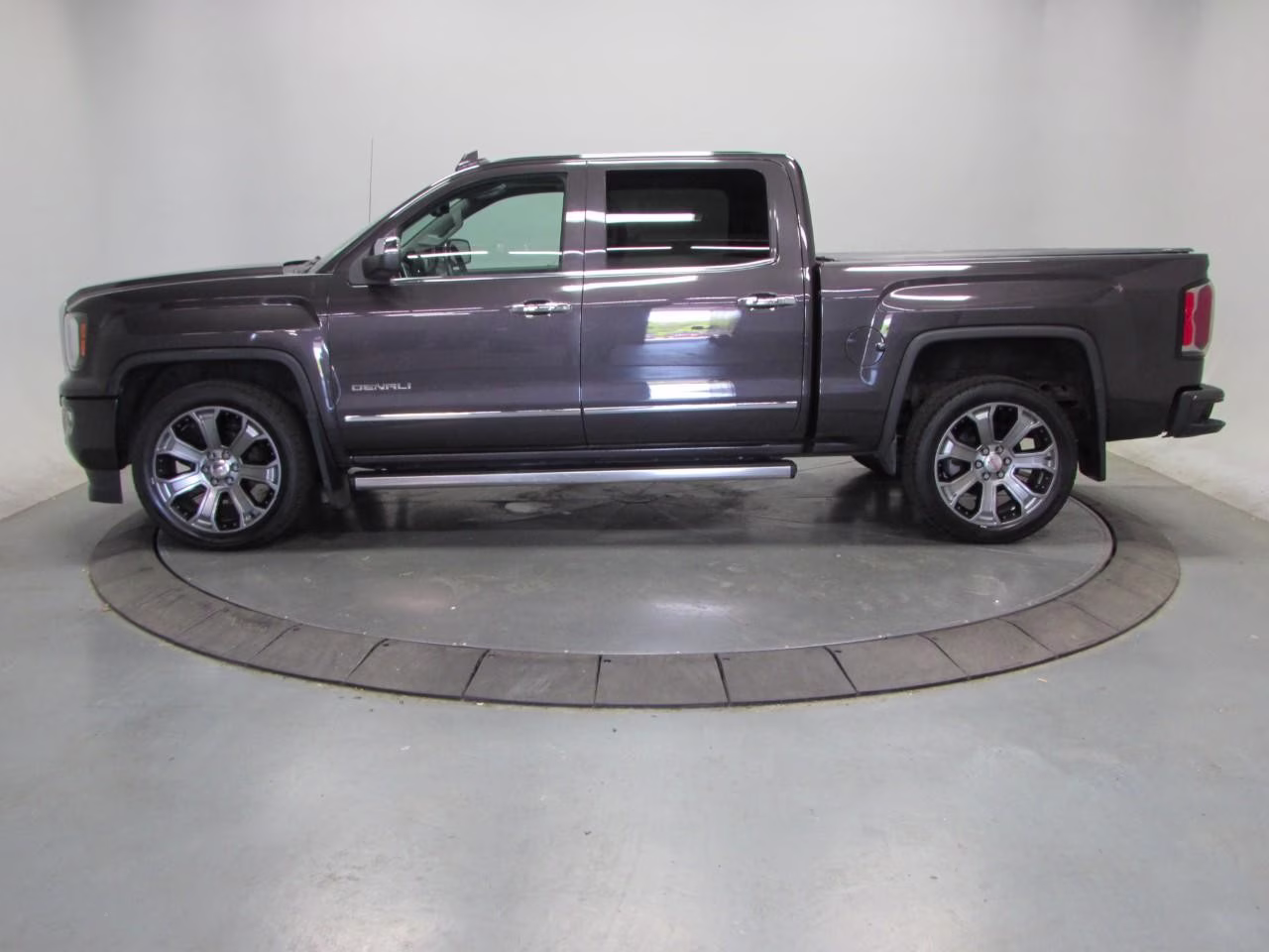 2016 Onyx Black GMC Sierra 1500 Denali 4X4 Truck