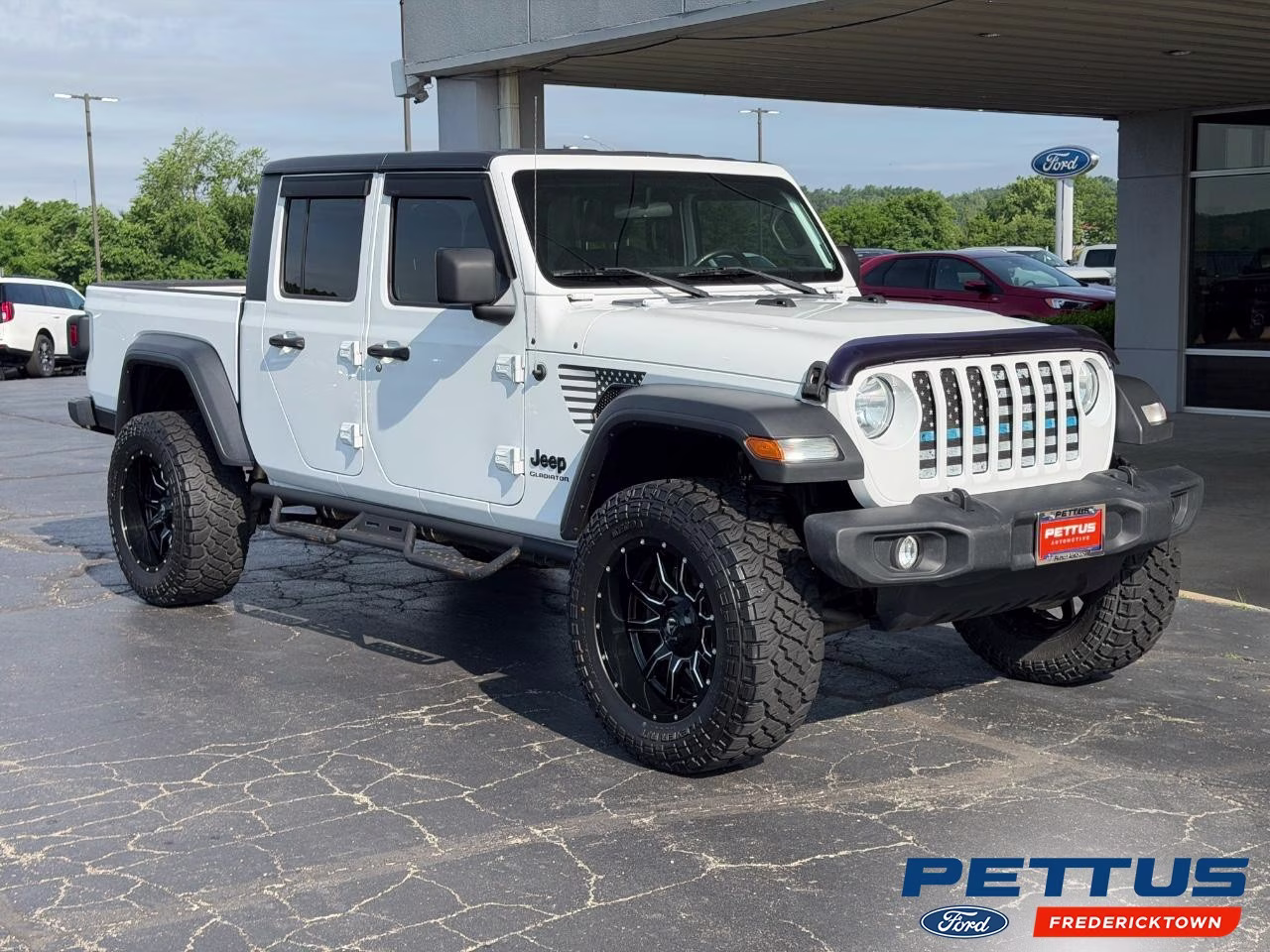 2020 Bright White Clearcoat Jeep Gladiator Sport 4X4 Truck
