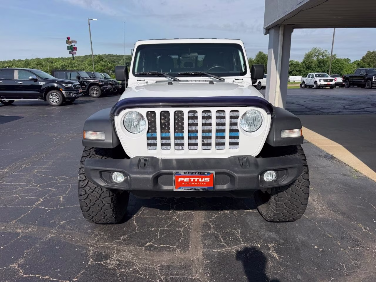 2020 Bright White Clearcoat Jeep Gladiator Sport 4X4 Truck