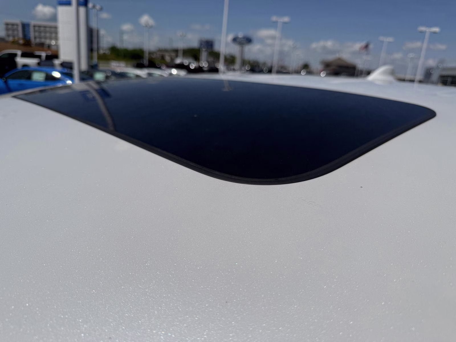 2023 Platinum White Pearl Honda Ridgeline RTL AWD Truck