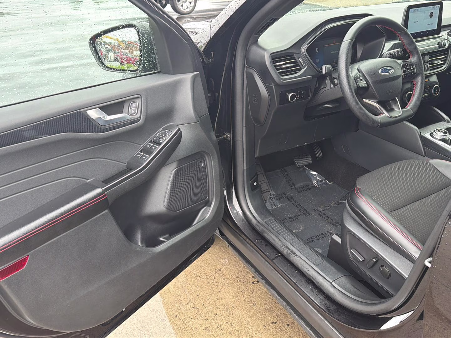 2025 Agate Black Ford Escape ST-Line AWD SUV