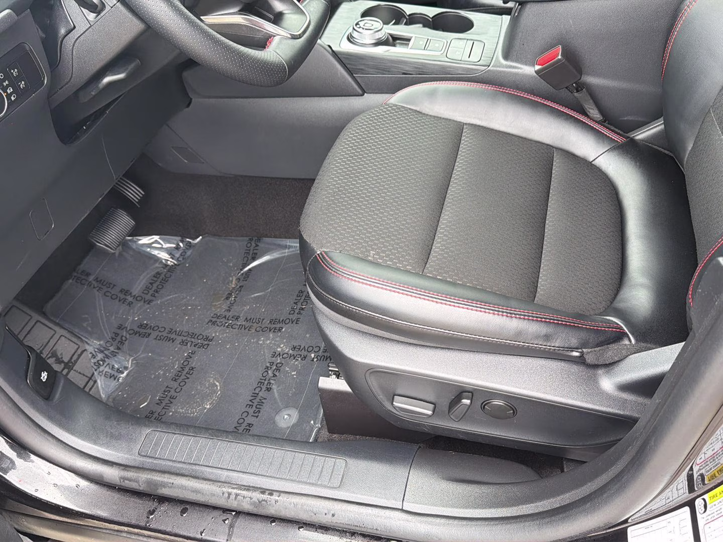 2025 Agate Black Ford Escape ST-Line AWD SUV