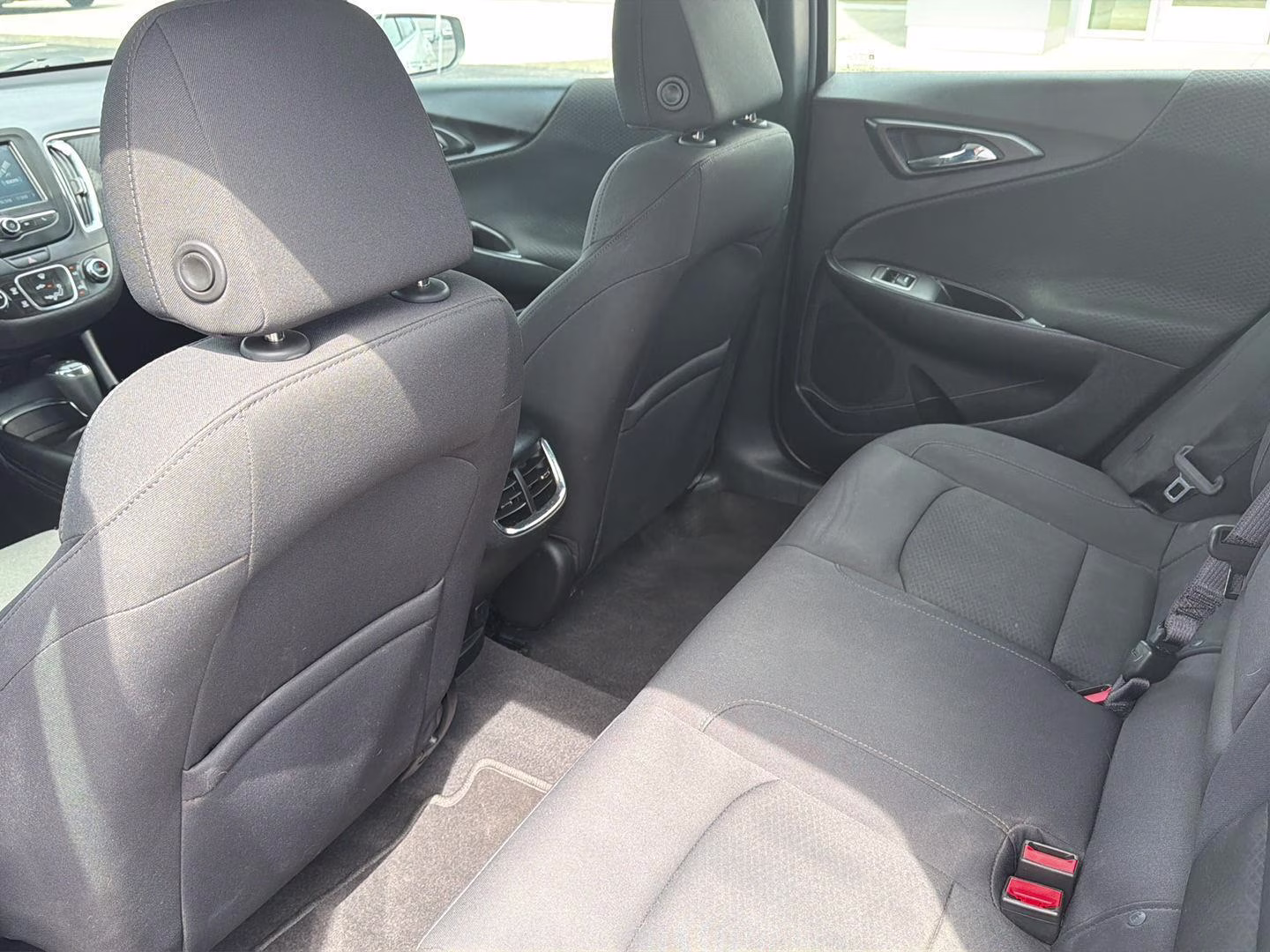 2016 Summit White Chevrolet Malibu LT FWD Sedan