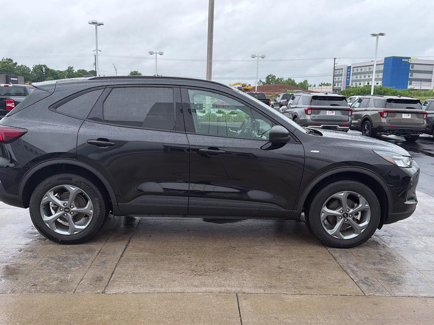 2025 Agate Black Ford Escape ST-Line AWD SUV