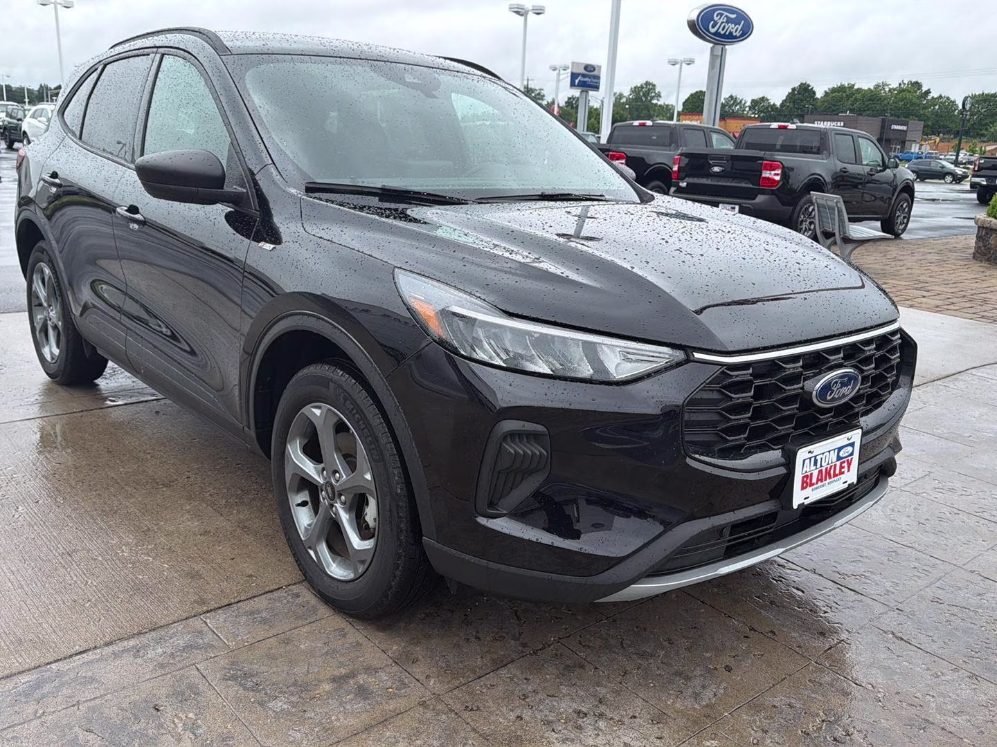 2025 Agate Black Ford Escape ST-Line AWD SUV