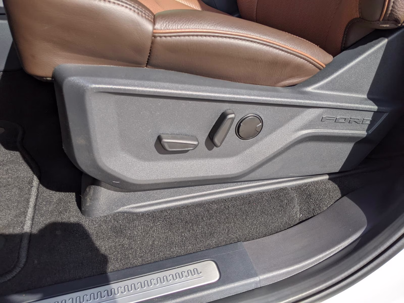 2026 Star White Metallic Tri-Coat Ford Expedition King Ranch 4X4 SUV