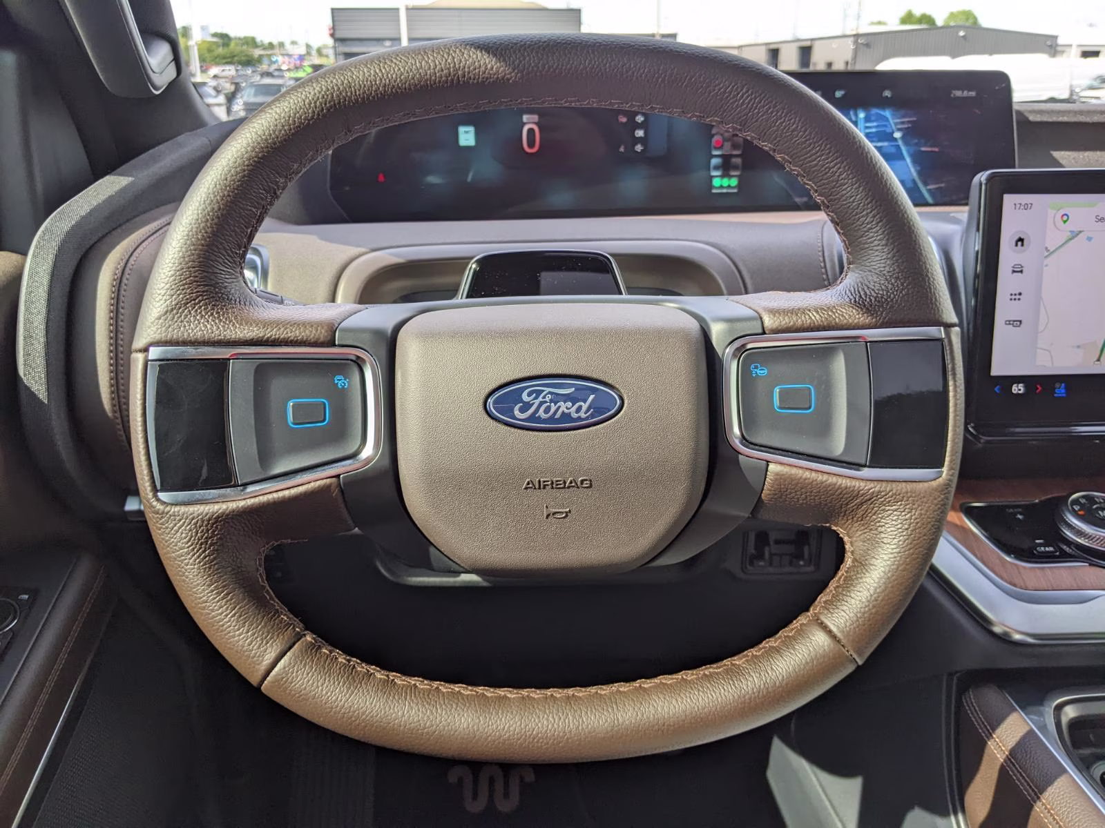 2026 Star White Metallic Tri-Coat Ford Expedition King Ranch 4X4 SUV
