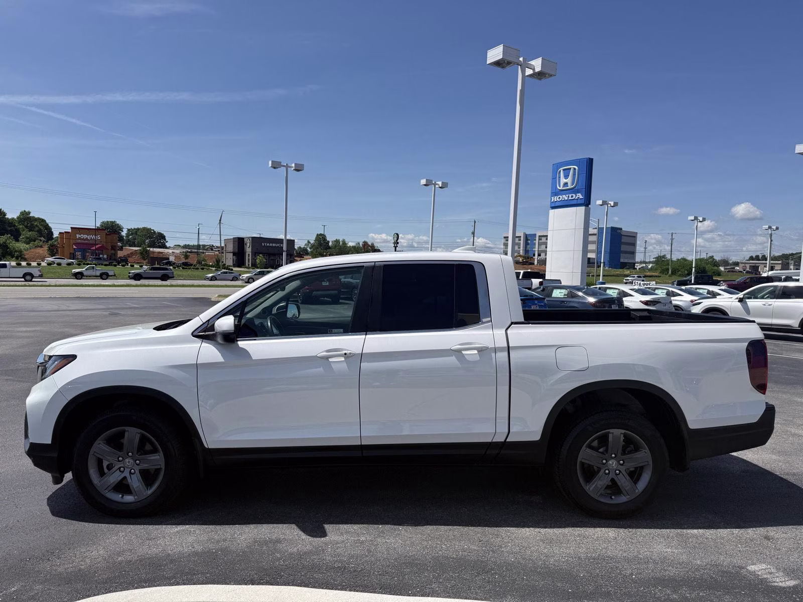 2023 Platinum White Pearl Honda Ridgeline RTL AWD Truck