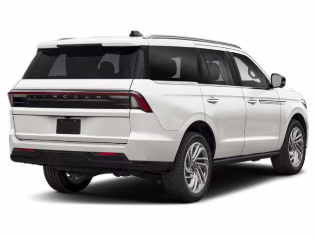 2026 Star White Metallic Tri-Coat Lincoln Navigator Reserve 4X4 SUV