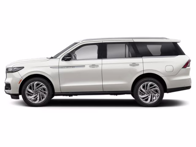 2026 Star White Metallic Tri-Coat Lincoln Navigator Reserve 4X4 SUV
