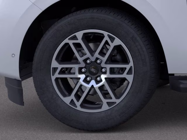 2026 Space Silver Metallic Ford Expedition Active RWD SUV